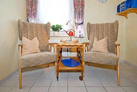 Warfthof Becker Apartamento