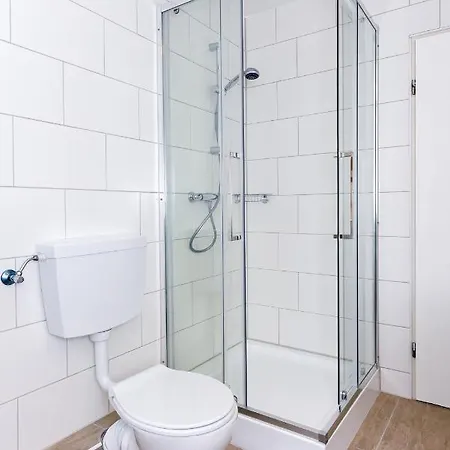 Apartment Warfthof Becker
